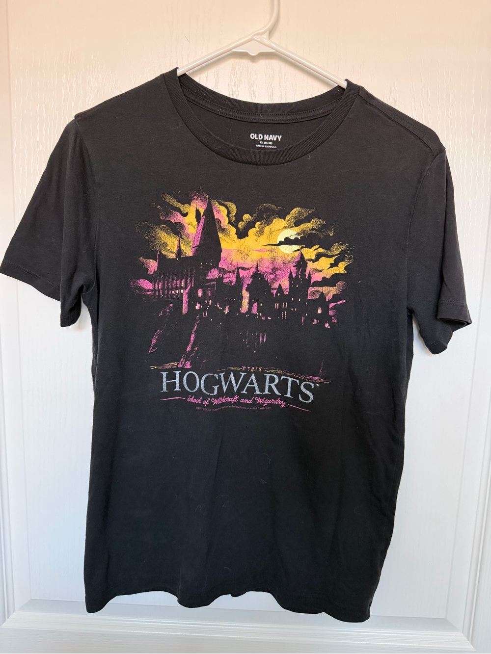 Old Navy Black Kids' Hogwarts Graphic Tee with Pink and Yellow Print